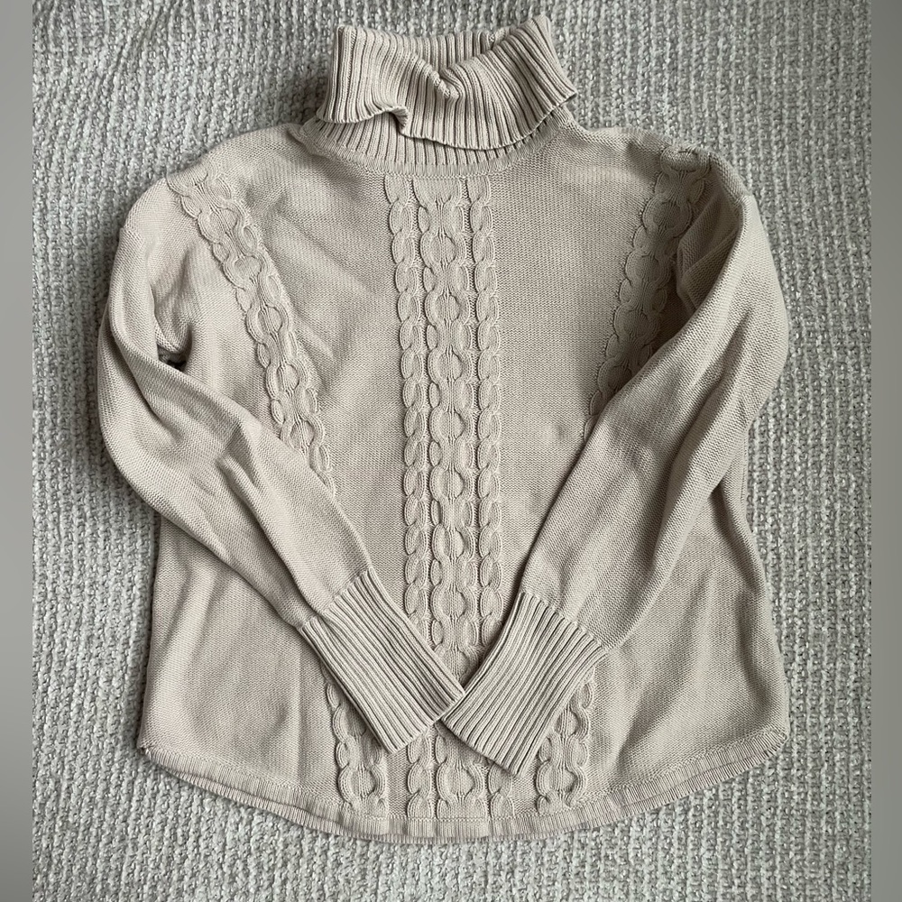 L.L. Bean sweater turtle neck beige